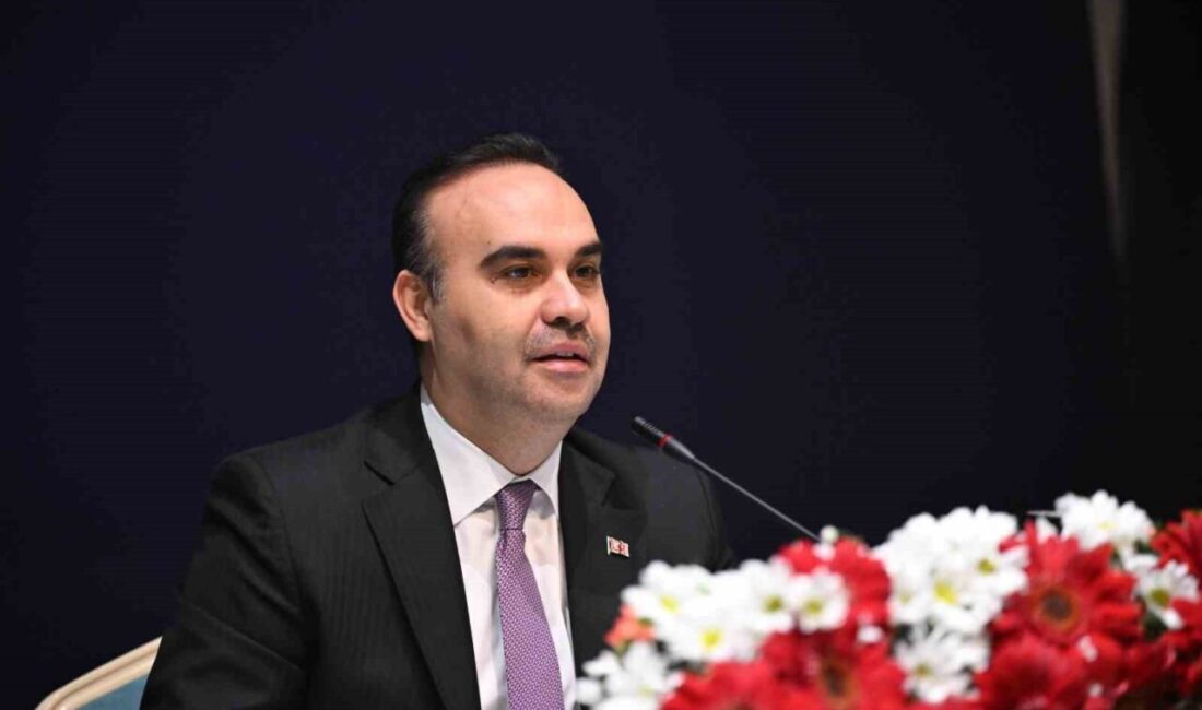 Sanayi ve Teknoloji Bakanı Mehmet Fatih Kacır, “Girişimcilerimize 2 milyon