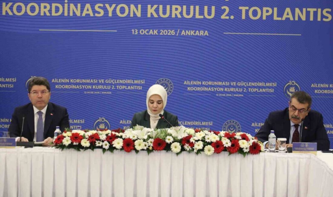 Milli Eğitim Bakanı Yusuf Tekin, “Eğitim cephesinde, okullarımızda çocukların kendini