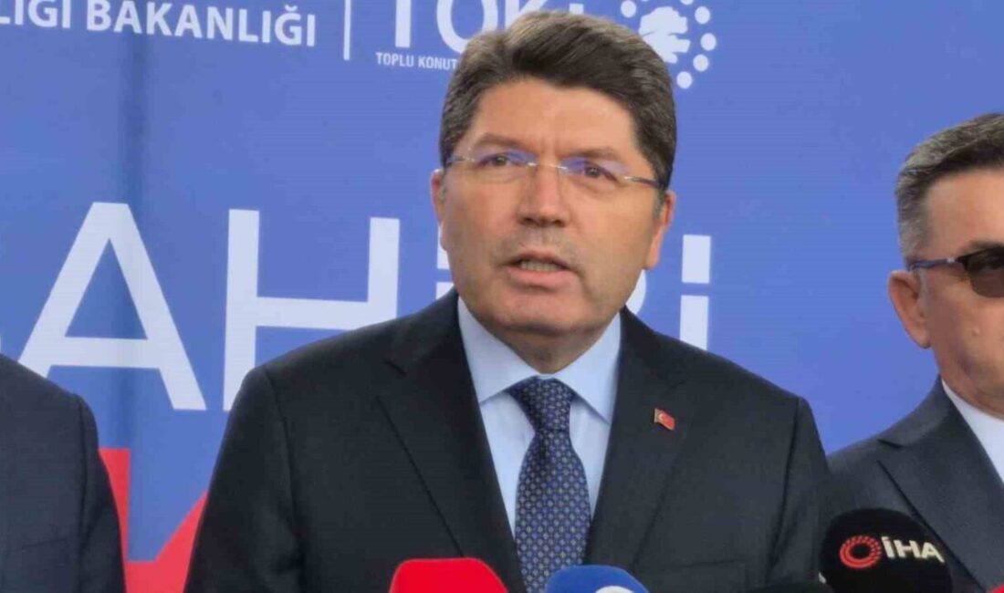 Adalet Bakanı Yılmaz Tunç, Bartın Üniversitesi’nde gerçekleşen TOKİ konutları kura