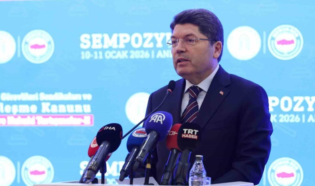 Adalet Bakanı Yılmaz Tunç, “Kamuda görevli memurlarımızın kanundan kaynaklı sorunlarına