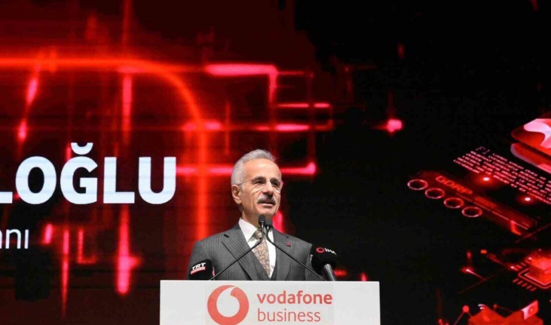 Ulaştırma ve Altyapı Bakanı Abdulkadir Uraloğlu, “Bugün fiber optik ağ