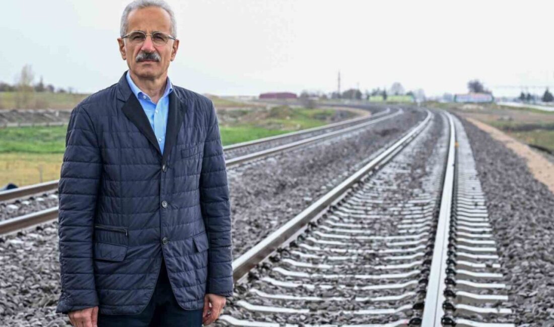 Ulaştırma ve Altyapı Bakanı Abdulkadir Uraloğlu, “Yerli ve milli sinyalizasyon