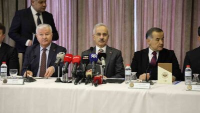 Ulaştırma ve Altyapı Bakanı Abdulkadir Uraloğlu, Terörsüz Türkiye sürecini sekteye