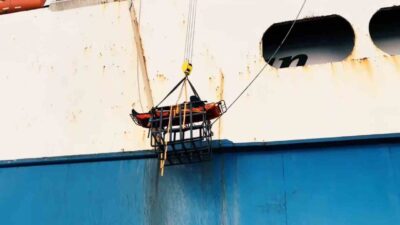 İçişleri Bakanı Ali Yerlikaya, “Sakarya’da gemide fenalaşan vatandaşımız Sahil Güvenlik