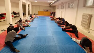 Eskişehir’de bulunan Bala Hatun Yurdu bünyesinde düzenlenen Taekwondo kursu, planlanan