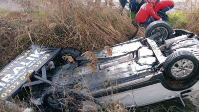 Balıkesir’in Burhaniye ilçesinde meydana gelen tek taraflı trafik kazasında araç