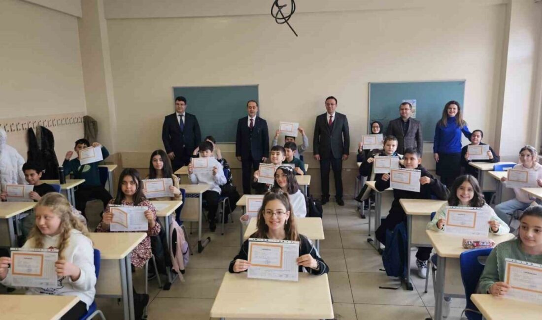 Bandırma’da 2025-2026 eğitim-öğretim yılının birinci dönemi sona erdi. İlçede eğitim