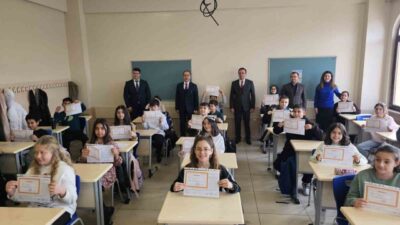 Bandırma’da 2025-2026 eğitim-öğretim yılının birinci dönemi sona erdi. İlçede eğitim