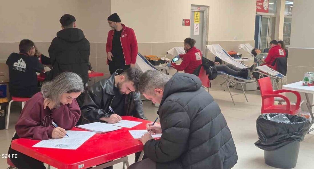 Türk Kızılayı Bartın Şubesi tarafından gerçekleştirilen kan toplama kampanyasında 2