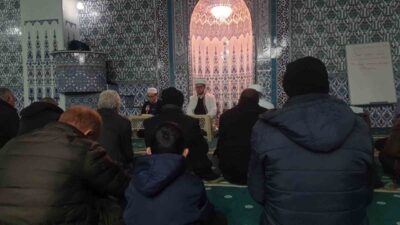 Van’ın Başkale ilçesinde Miraç Kandili dualarla idrak edildi. Van’ın Başkale