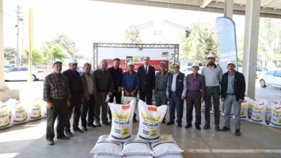 Konya Büyükşehir Belediyesi, Konyalı çiftçiye ve üreticiye desteğini artırarak sürdürüyor.