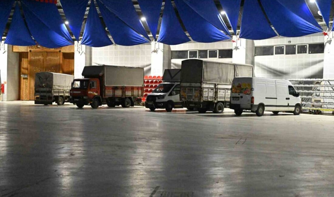 Isparta’da etkili olan soğuk hava, pazarcı esnafını olumsuz etkilerken, yaşanabilecek