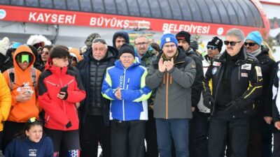 Kayseri Büyükşehir Belediye Başkanı Dr. Memduh Büyükkılıç, Gençlik ve Spor