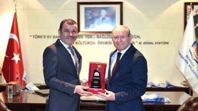 Ege Gazeteciler Federasyonu tarafından 10 Ocak Çalışan Gazeteciler Günü vesilesiyle