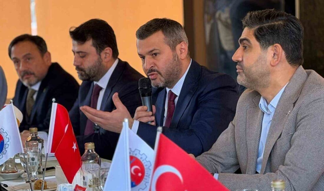 Karabük Belediye Başkanı Özkan Çetinkaya’nın ev sahipliğinde düzenlenen programda AK