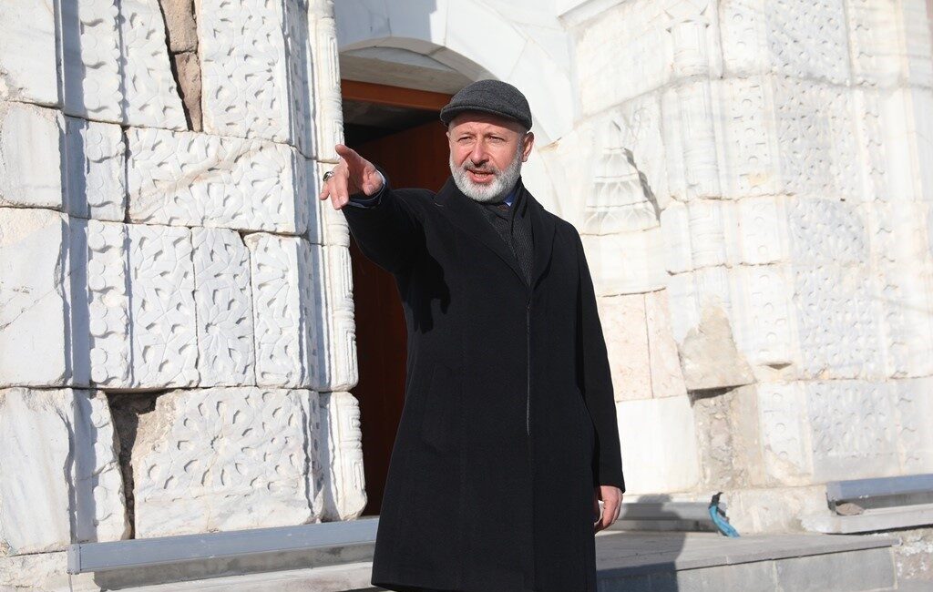 Kocasinan Belediye Başkanı Ahmet Çolakbayrakdar; tarihi eserlerin korunması, fonksiyon yüklenmesi