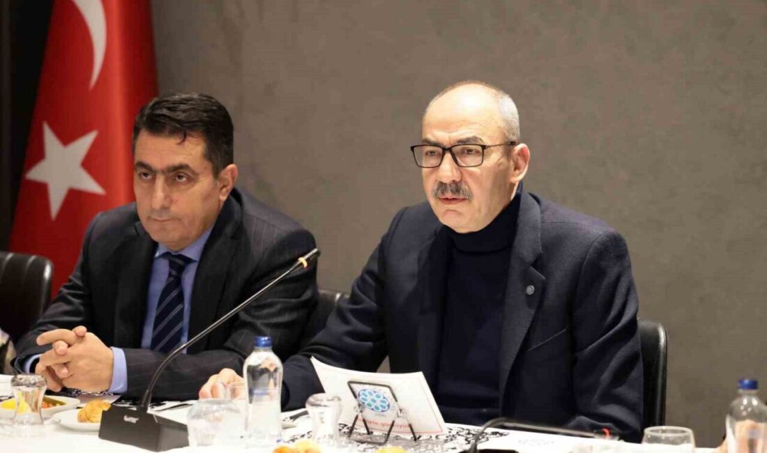 Kayseri Ticaret Odası’nda (KTO) gerçekleştirilen ‘Sektör İstişare Toplantısı’nda, pastırma ve