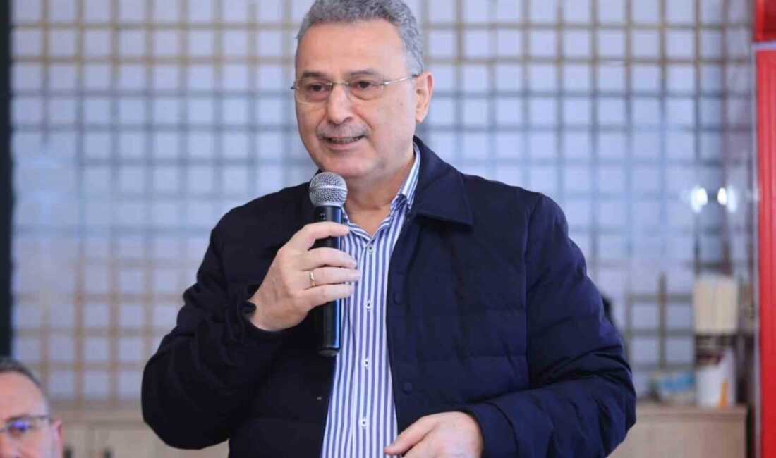 Samsun 19 Mayıs Gazeteciler Cemiyeti tarafından düzenlenen programda konuşan İlkadım