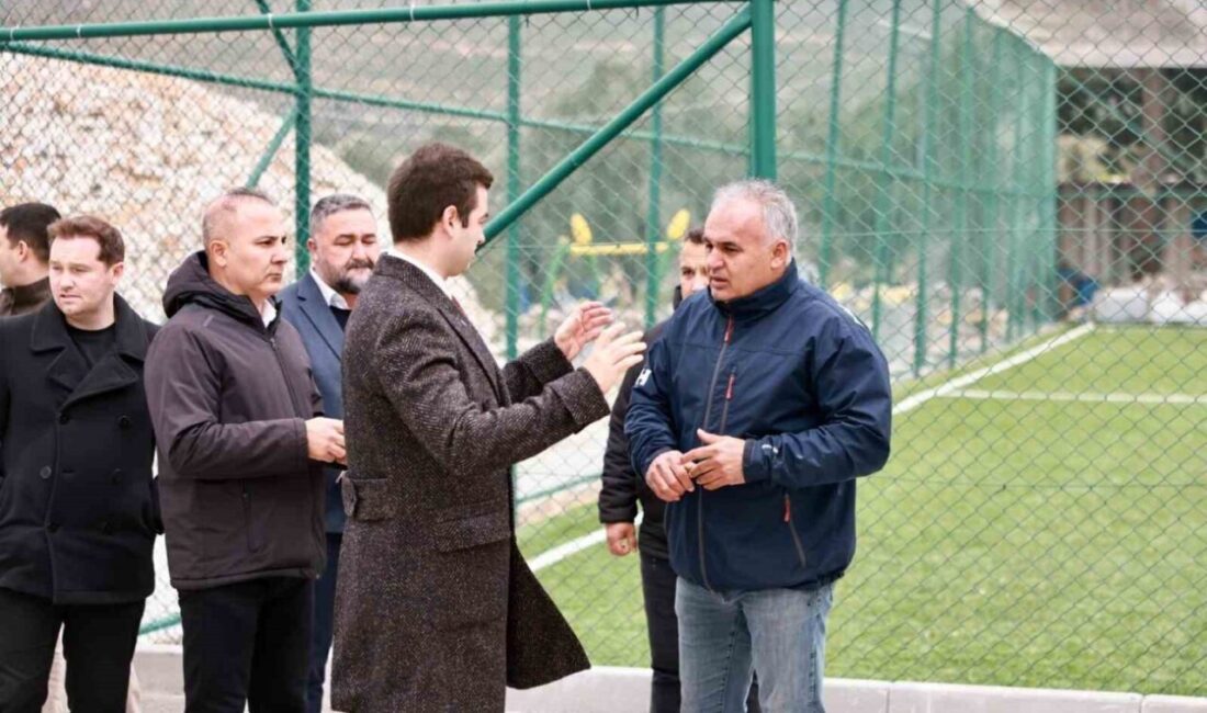 Bodrum Belediye Başkanı Tamer Mandalinci, kent genelinde sürdürdüğü saha ziyaretlerine