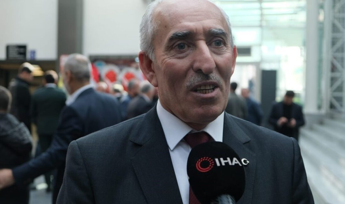 Kayseri Oto Sanatkarlar Odası’nın (KOSO) 30. Olağan Genel Kurulu’nda mevcut