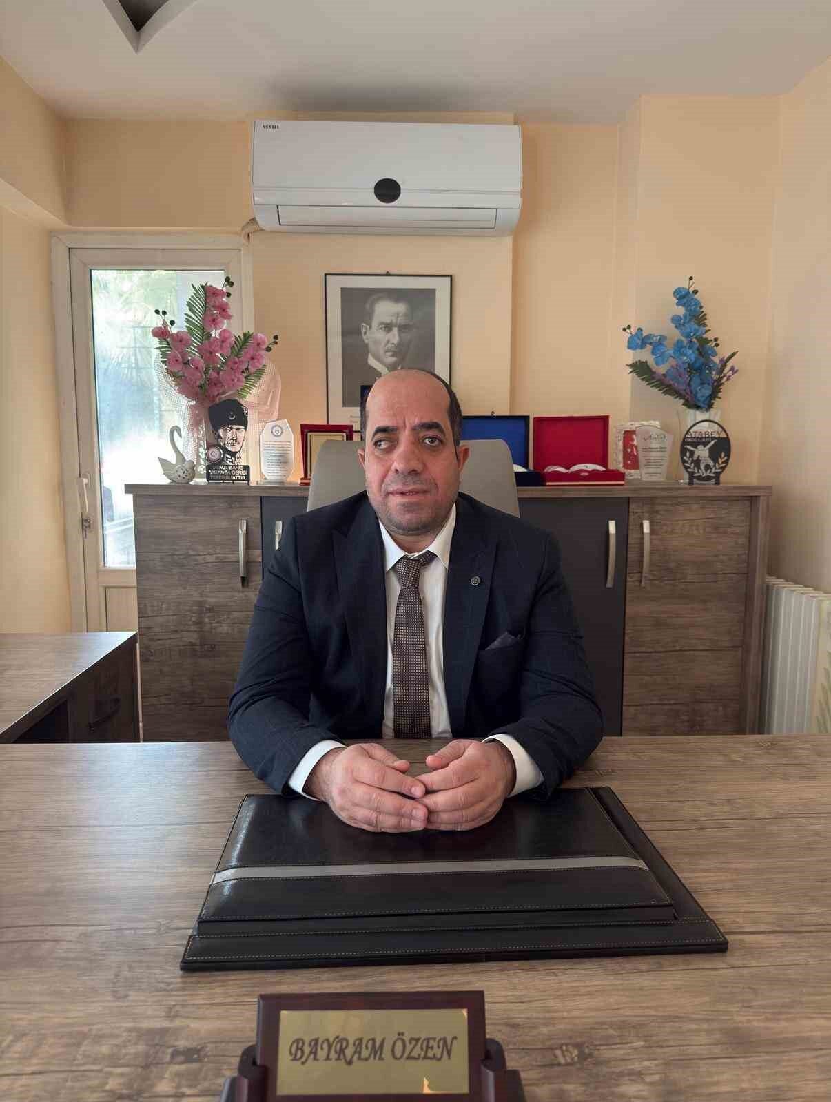 Altı Nokta Körler Derneği Aydın Şube Başkanı Bayram Özen, 4