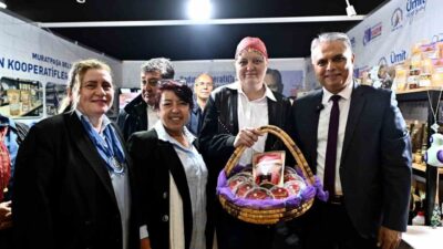 Muratpaşa Belediye Başkanı Ümit Uysal, Cam Piramit Fuar ve Kongre