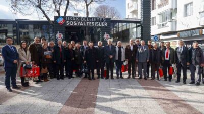 Uşak Belediye Başkanı Özkan Yalım, 10 Ocak Çalışan Gazeteciler Günü