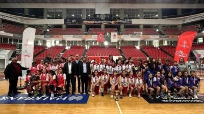 Kayseri Okul Sporları Basketbol Küçük Kızlar İl Birinciliği Müsabakaları tamamlandı.