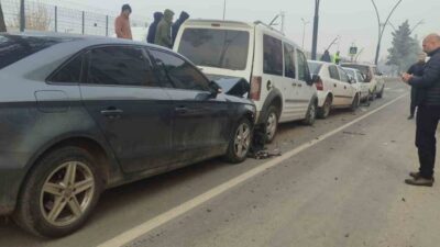 Batman’da 5 aracın karıştığı zincirleme kazada maddi hasar oluştu. Edinilen