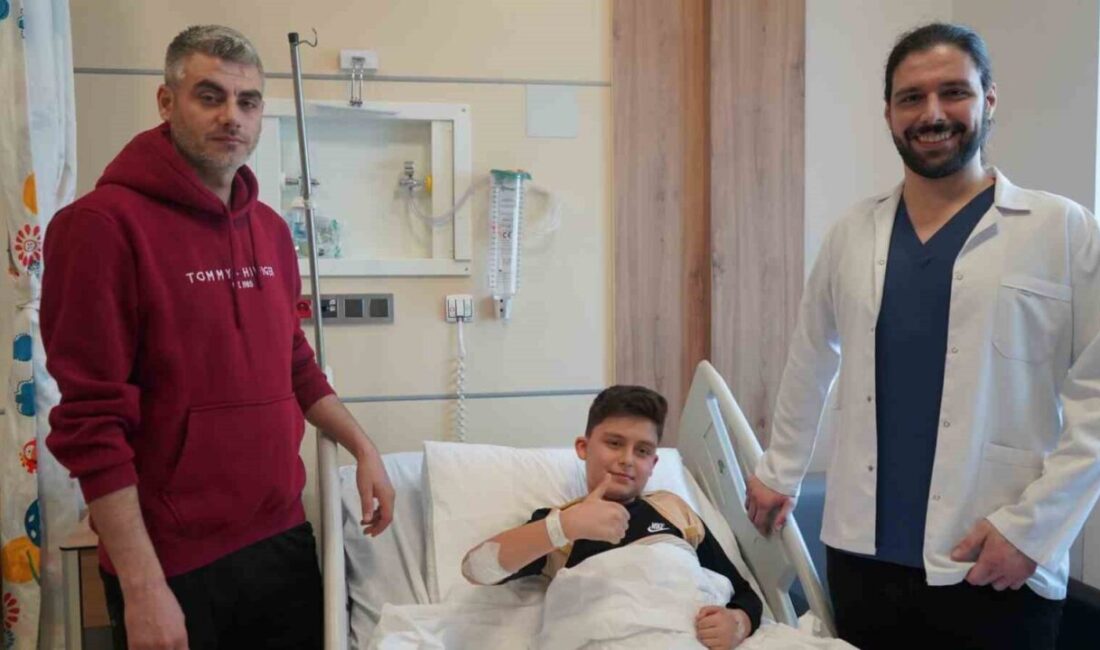 Doğuştan meningomyelosel hastalığıyla dünyaya gelen 11 yaşındaki Bünyamin Çiçek, omurilikte