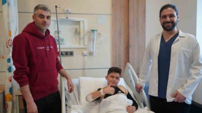 Doğuştan meningomyelosel hastalığıyla dünyaya gelen 11 yaşındaki Bünyamin Çiçek, omurilikte