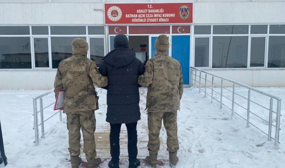 Batman İl Jandarma Komutanlığı tarafından, nitelikli suçlardan aranan şahıslara yönelik