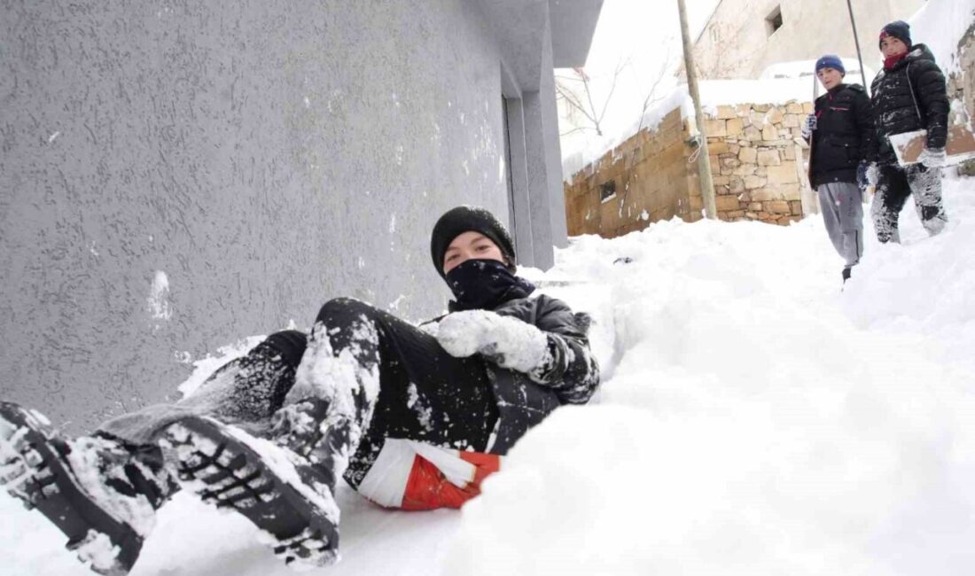 Bayburt Valiliği, il genelinde etkisini sürdüren kar yağışı ve olumsuz