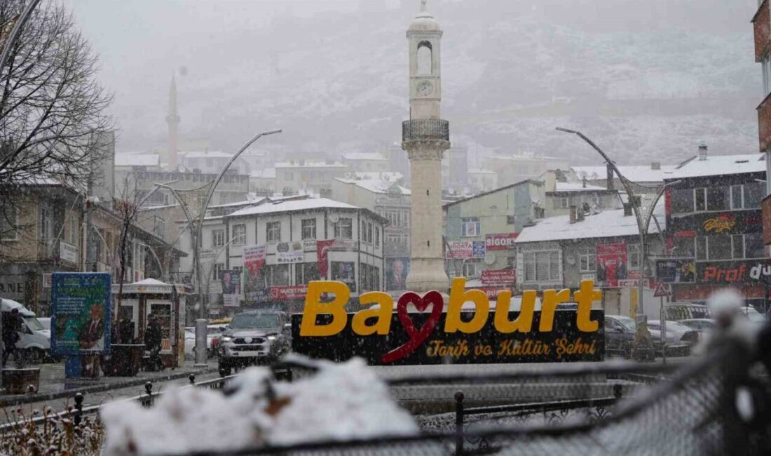 Bayburt’ta olumsuz hava şartları sebebiyle bugün verilen kar tatili, bir