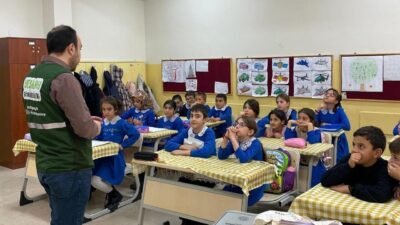 Veremle Savaş Eğitimi Haftası kapsamında Bayburt’ta farkındalık etkinliği düzenlendi. Hoca