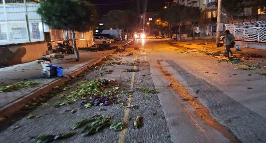 İzmir’in Bergama ilçesi Maltepe Mahallesi’nde her cumartesi kurulan semt pazarında,
