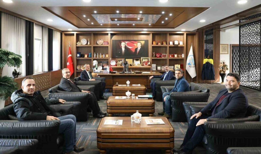 Bitlis Eren Üniversitesi (BEÜ) ile Bitlis Belediyesi arasında “Dijital Eğitimde