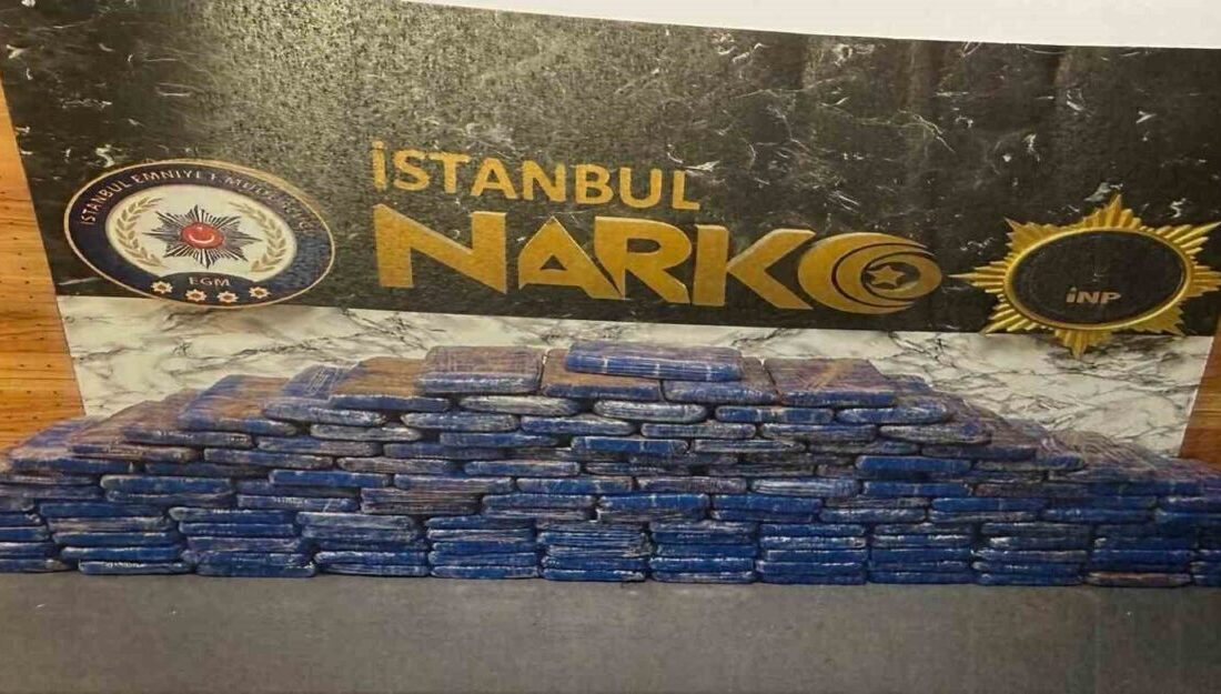 Büyükçekmece Cumhuriyet Başsavcılığının talimatıyla, Beylikdüzü’nde yapılan uyuşturucu operasyonunda 2 çuval