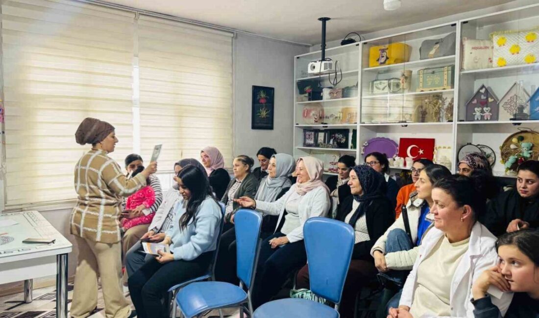 Şırnak’ın Beytüşşebap ilçesinde Yeşilay Cemiyetinin temsilcileri tarafında zararlı alışkanlıkla mücadele