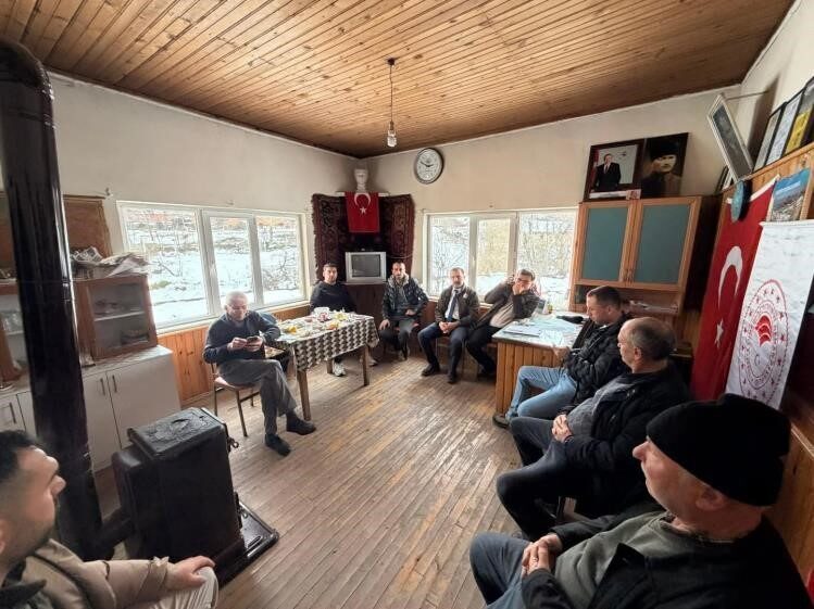 Bilecik’in Bozüyük ilçesinde çiftçi buluşması düzenlendi. Bozüyük ilçesine bağlı Dombayçayır