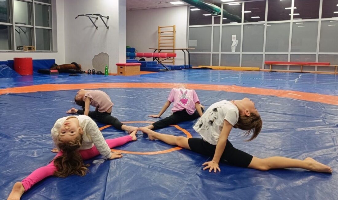 Bilecik’te Gençlik ve Spor Bakanlığı Spor Okulları kapsamında cimnastik antrenmanları