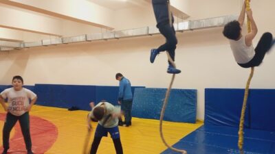 Bilecik’te Gençlik ve Spor Bakanlığı Spor Okulları kapsamında güreş antrenmanları