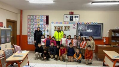 Bilecik’in Yenipazar ilçesinde öğrencilere yönelik trafik eğitimi gerçekleştirildi. Yenipazar İlçe