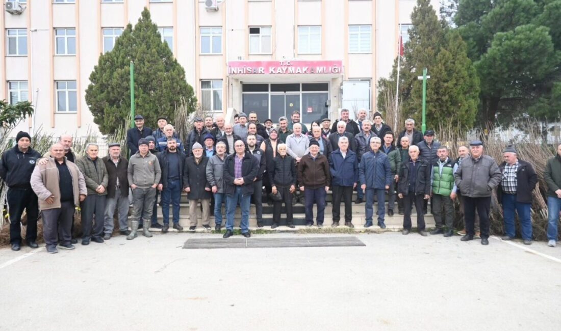 Bilecik’in İnhisar ilçesinde “Tarım Arazilerinin Etkinleştirilmesi” projesi kapsamında üreticilere 4