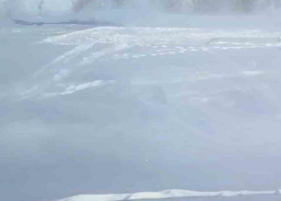 Bingöl’ün Solhan ilçesindeki bir mezrada rahatsızlanan 21 yaşındaki genç, olumsuz