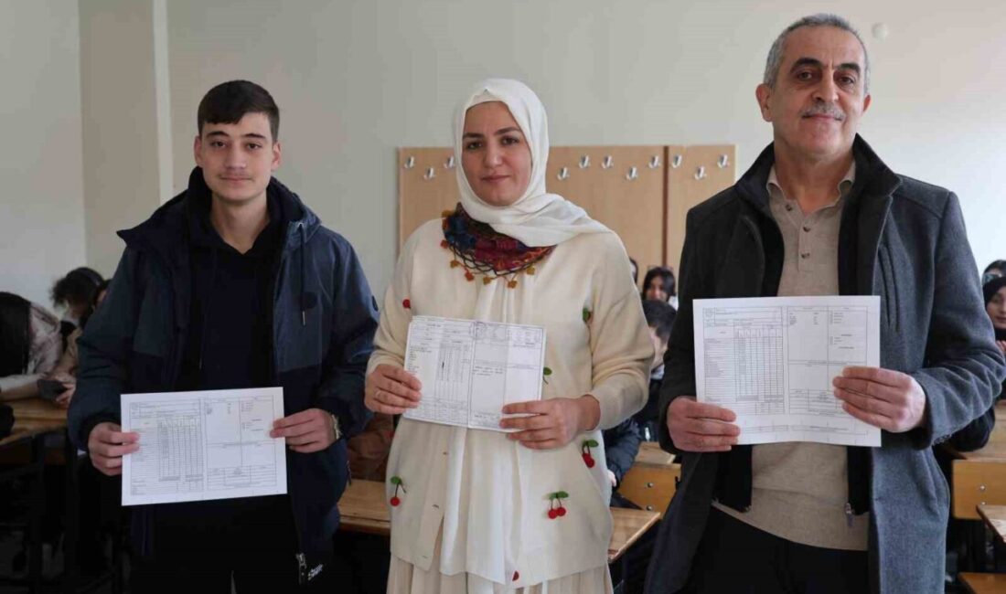 Elazığ Hıdır Sever Anadolu Lisesi’nde 20 yıl önce öğrenci olan