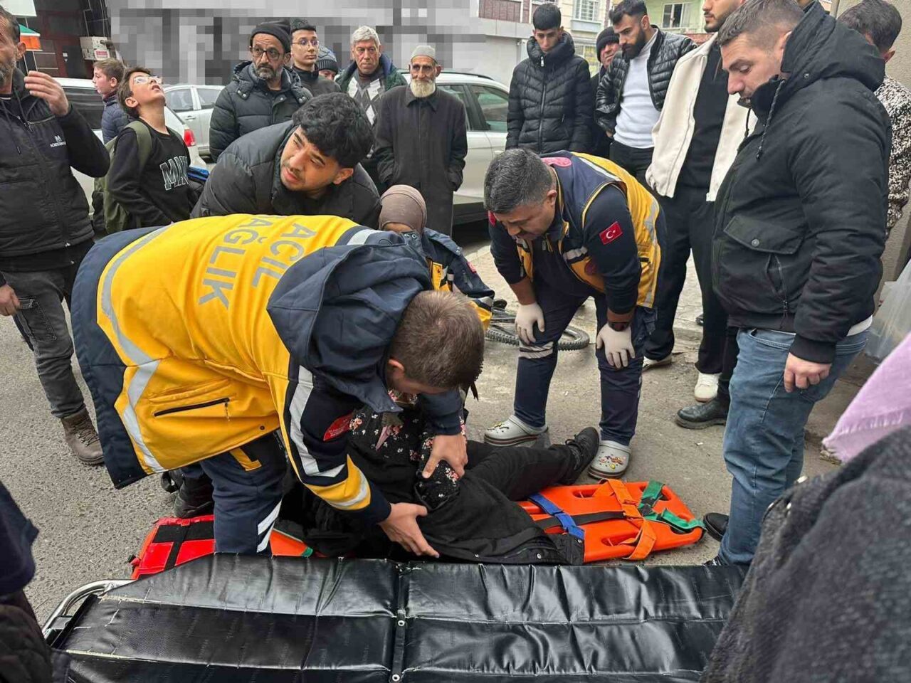 Tekirdağ’ın Muratlı ilçesinde bisikletin çarptığı kadın yaralandı. Kaza, akşam saatlerinde