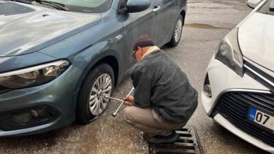 Antalya’nın Alanya ilçesinde gece saatlerinde bisikletle dolaşan kimliği belirsiz 3