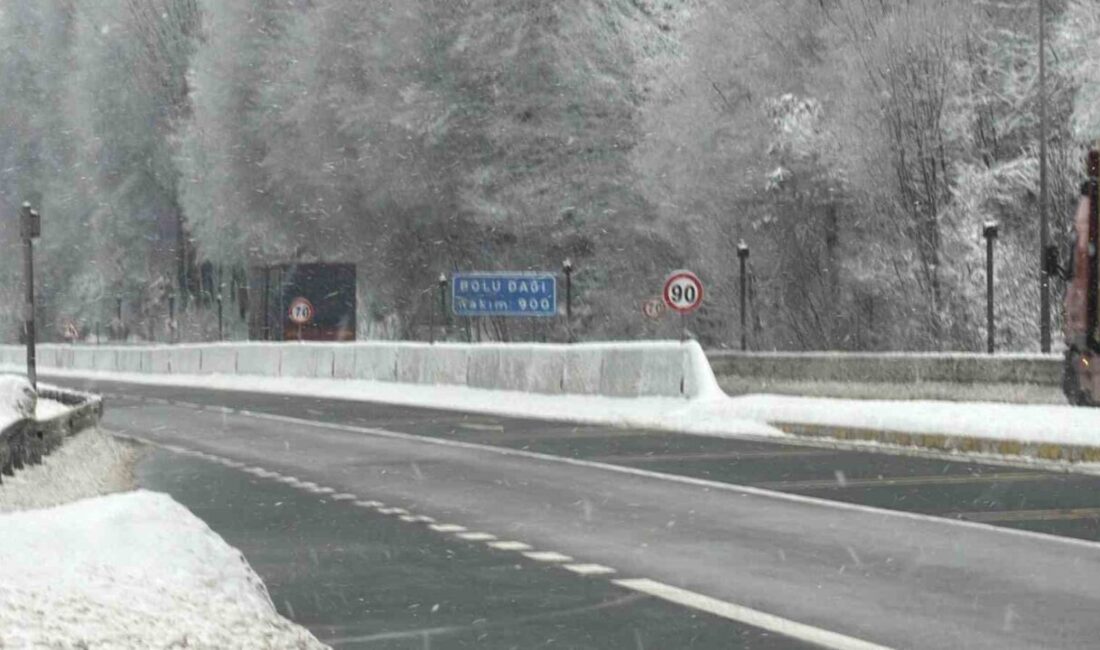 Türkiye’nin en önemli geçiş güzergahlarından birisi olan Bolu Dağı’nda kar