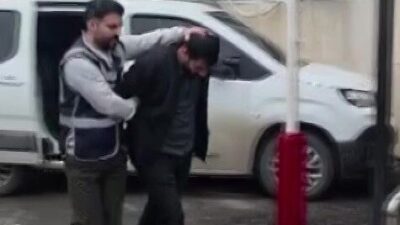 Adana’da boşanma aşamasındaki eşinin evine zarar vermekten gözaltına alınan şahıs